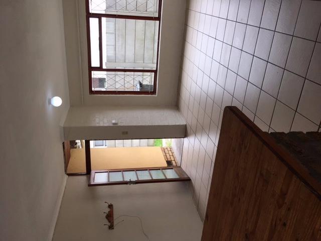 To Let 2 Bedroom Property for Rent in Goodwood Central Western Cape